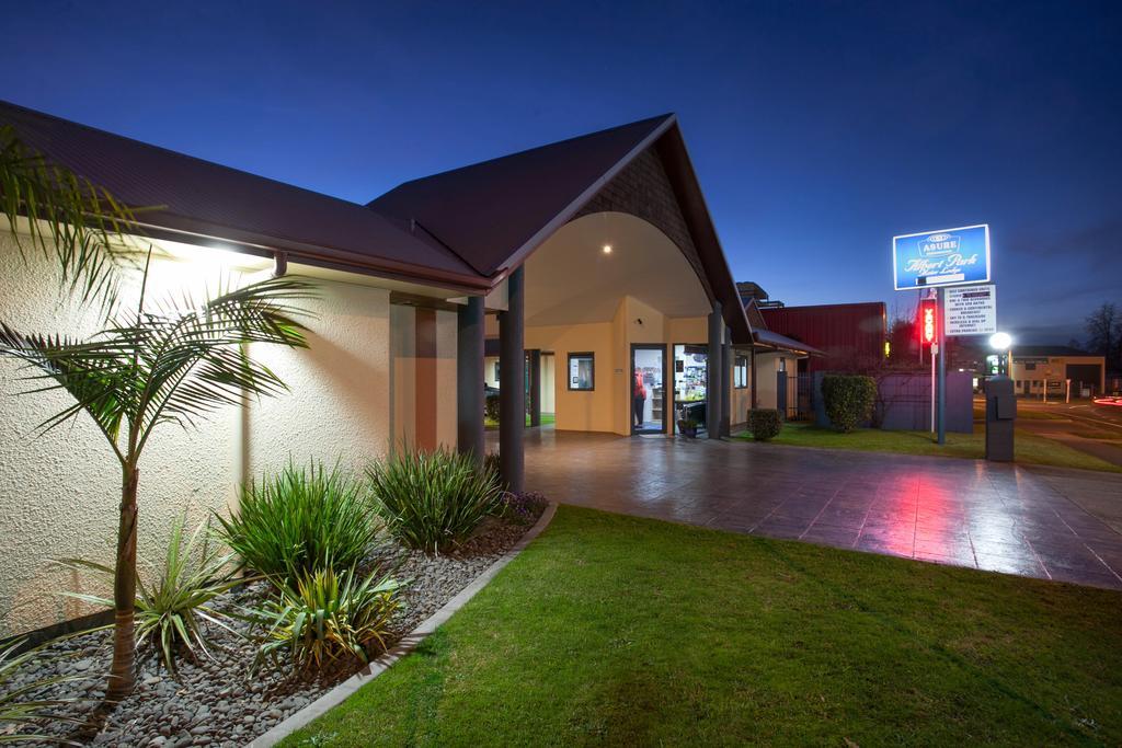 Asure Albert Park Motor Lodge Те-Авамуту Екстер'єр фото